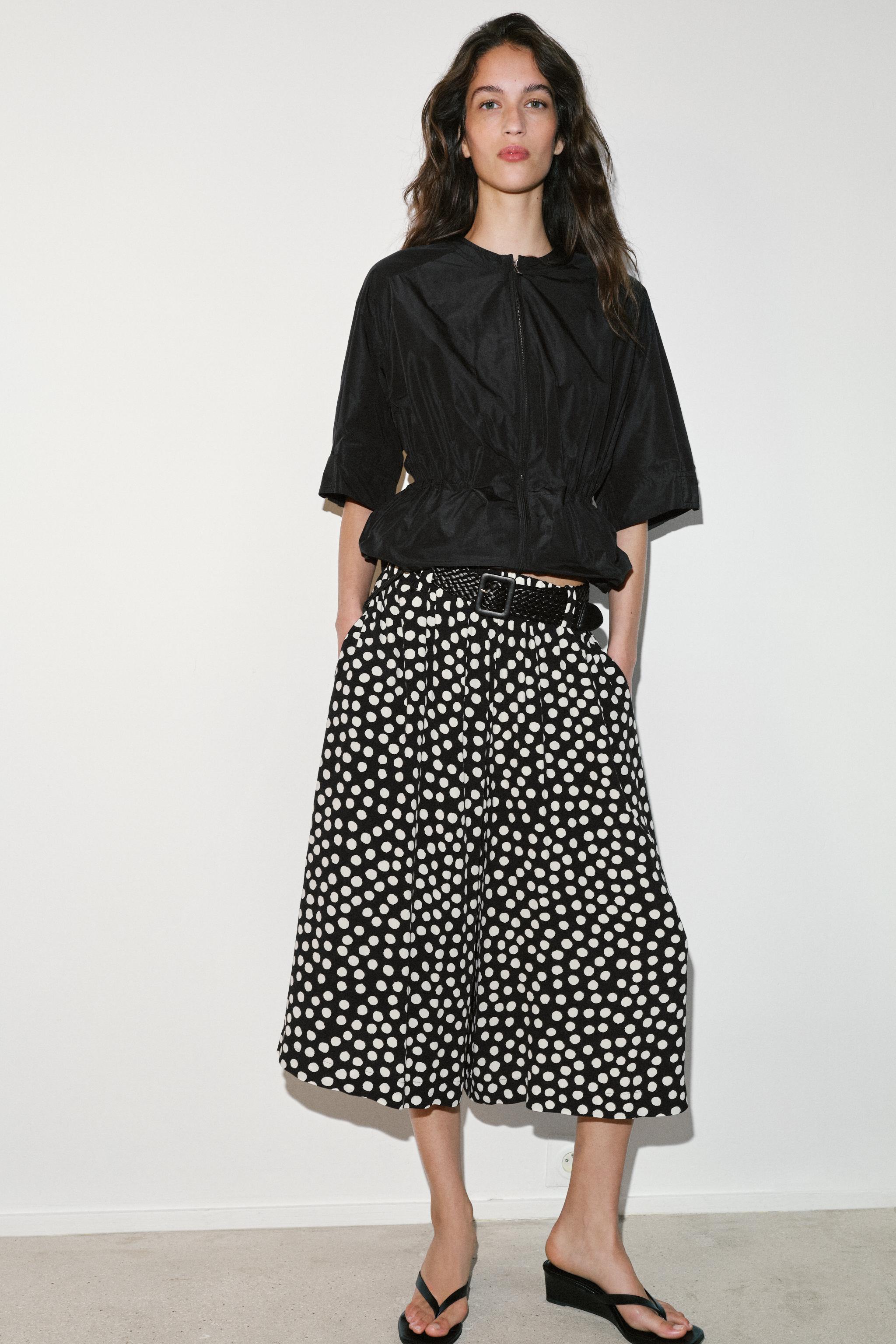 PANTALON JUPE-CULOTTE À POIS AVEC CEINTURE